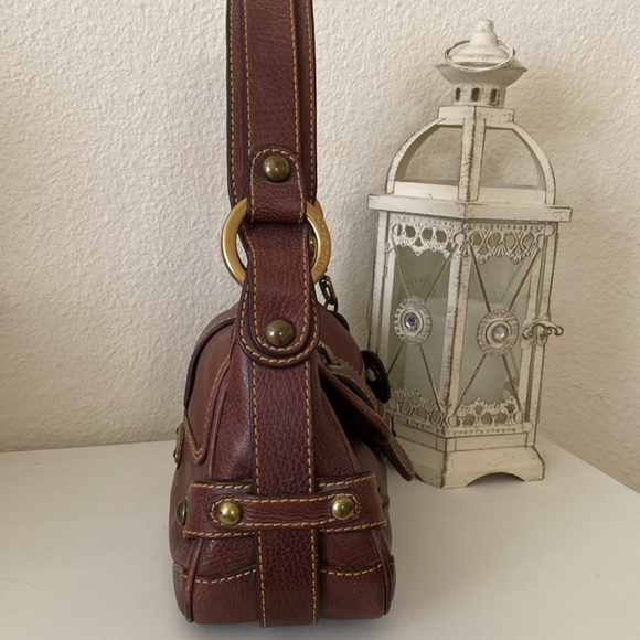 Isabelle Fiore Brown Purse with Charm - Picture 6 of 13